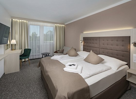 Wellness Hotel Astra - Wohnbeispiel Doppelzimmer Comfort mit Balkon (Zimmercodierung DF1)