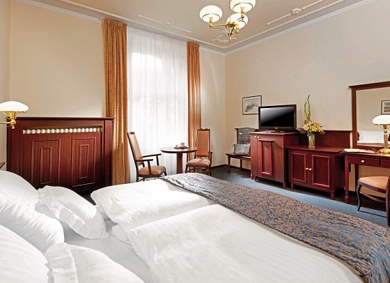 Excelsior - Wohnbeispiel Doppelzimmer Standard o. Superior (Zimmercodierungen DG1 & DS1)