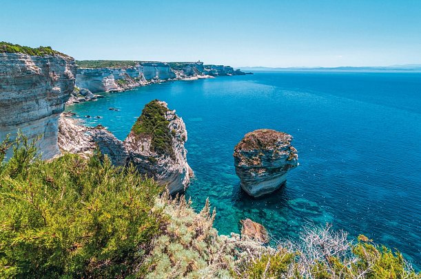 Autotour Von der Hügellandschaft der Toskana zu den Perlen des Mittelmeeres - Bonifacio-Klippen