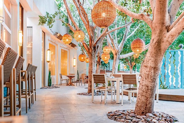 Riviera Resort & Spa Palm Springs