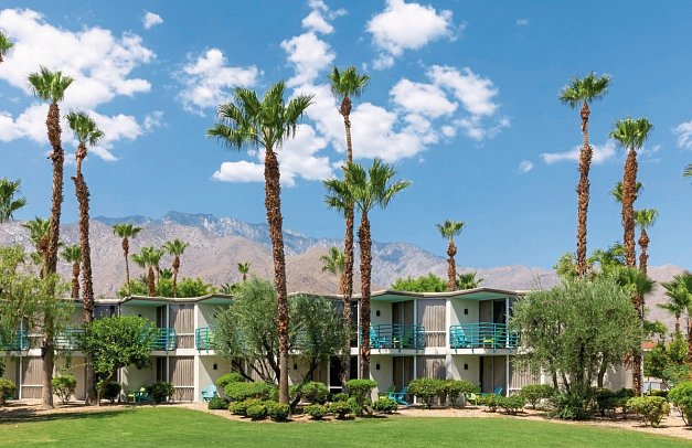Riviera Resort & Spa Palm Springs
