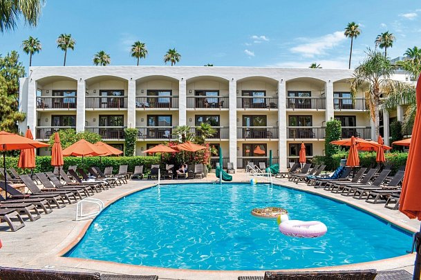 Palm Mountain Resort & Spa