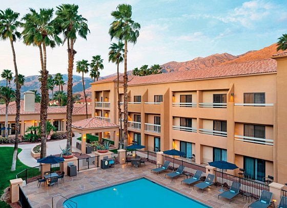 Courtyard by Marriott Palm Springs