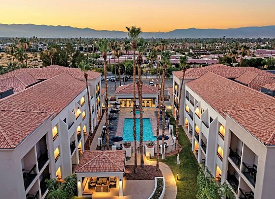 Courtyard by Marriott Palm Springs