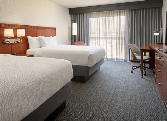 Courtyard by Marriott Palm Springs - Wohnbeispiel Standard Room (Zimmercodierung UG1)