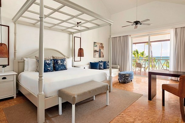 Sunscape Coco Punta Cana - Wohnbeispiel Sun Club Honeymoon Suite Ocean Front Adults only (Zimmercodierung WHO)