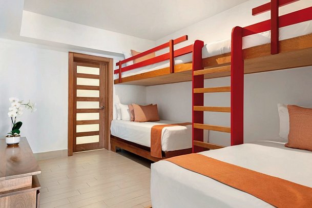 Sunscape Coco Punta Cana - Wohnbeispiel Sun Club 3-Bedroom Family Suite (Zimmercodierung PBG)