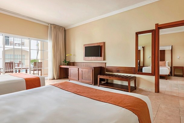 Sunscape Coco Punta Cana - Wohnbeispiel Sun Club Deluxe Family Room (Zimmercodierung FB1)