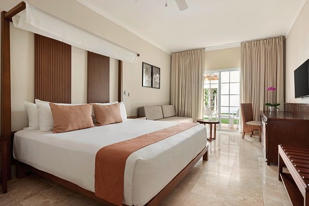 Sunscape Coco Punta Cana - Wohnbeispiel Superior Deluxe Tropical View (Zimmercodierungen UD1, DDL, DSP & DLP)