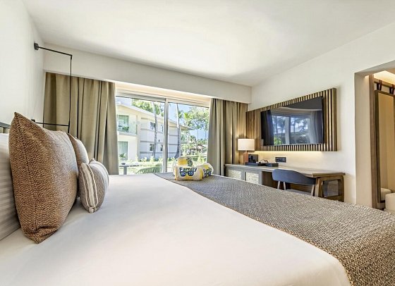 Family Selection at Grand Palladium Select Bávaro - Wohnbeispiel Superior Junior Suite Private Pool (Zimmercodierung J1P)