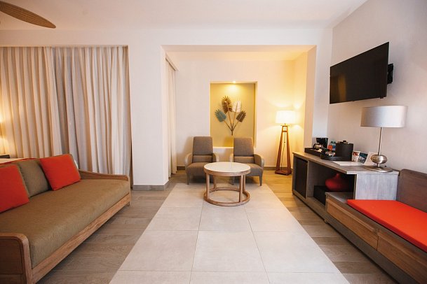 Catalonia Bávaro - Wohnbeispiel Privileged Deluxe Junior Suite (Zimmercodierung JD2)