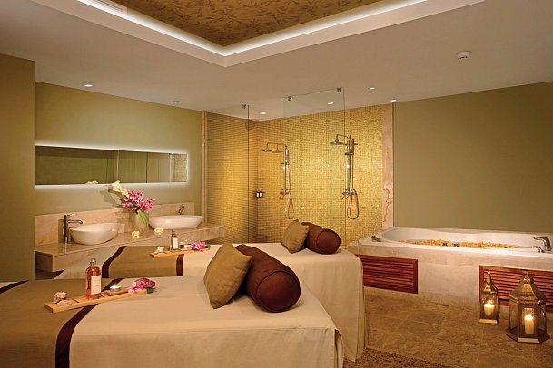 Breathless Punta Cana Resort & Spa