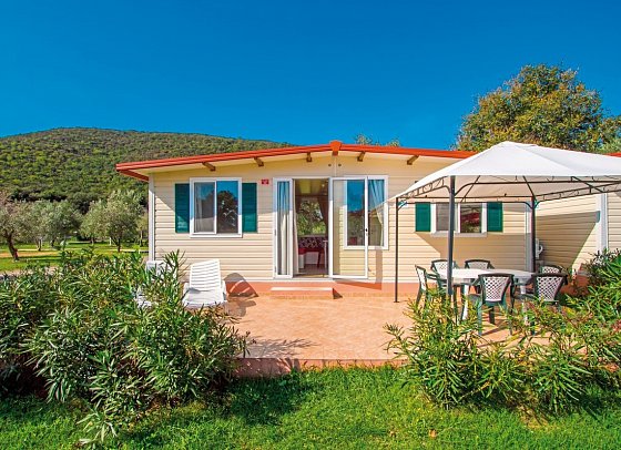 Camping Oliva - Wohnbeispiel Mobiheim Comfort (Zimmercodierung CF1)