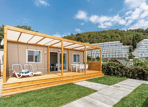 Camping Oliva - Wohnbeispiel Mobilheim Premium (Zimmercodierung CM1)