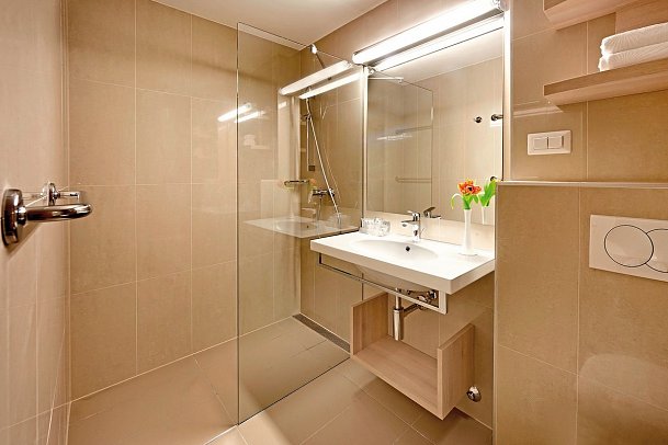 Valamar Tamaris Resort - Beispiel Bad (Zimmercodierungen DSC, DCC, DS1, DC1, FBC & FSG)