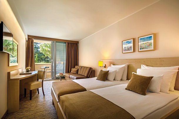 Valamar Parentino Hotel - Wohnbeispiel Zimmer für 2 plus 2 (Zimmercodierung FB1)