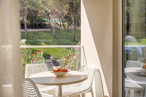 Girandella Resort Valamar Collection Designed for Adults - Wohnbeispiel Juniorsuite für 2 plus 1 (Zimmercodierung JBG)