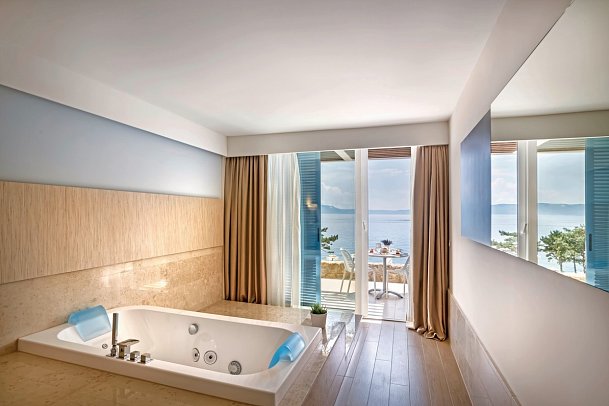 Girandella Resort Valamar Collection Designed for Adults - Wohnbeispiel Suite für 2 mit Jacuzzi (Zimmercodierung WMM)