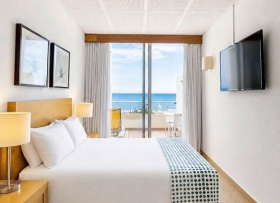 Torre Praia - Wohnbeispiel Doppelzimmer Meerblick (Zimmercodierung D1M)