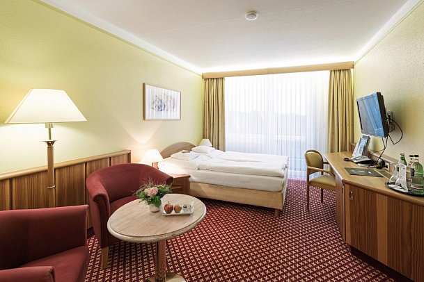 Wellness- & Nationalpark-Hotel Schliffkopf - Wohnbeispiel Einzelzimmer (Zimmercodierungen EB1, EX1 & EX2)