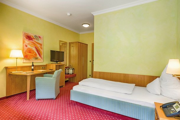 Ringhotel Mönchs Waldhotel - Wohnbeispiel Einzelzimmer Standard (Zimmercodierung EG1)