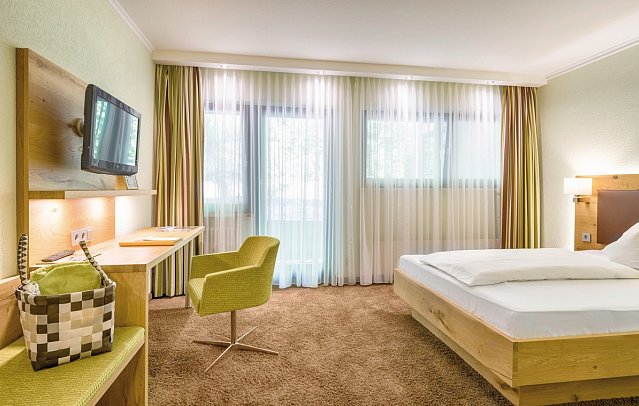 Ringhotel Mönchs Waldhotel - Wohnbeispiel Einzelzimmer Standard (Zimmercodierung EG1)