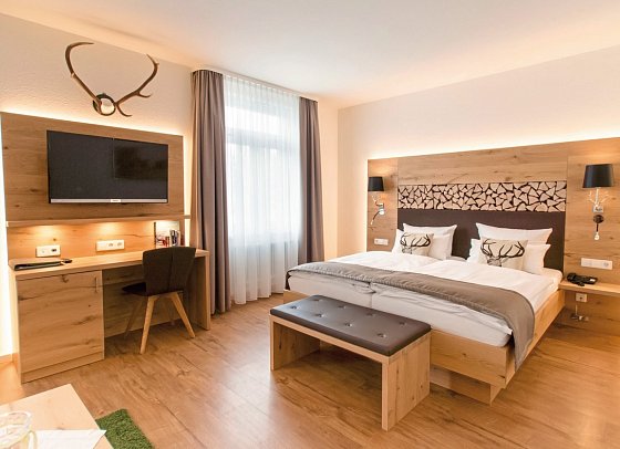 Waldhotel am Notschreipass - Wohnbeispiel Juniorsuite Waldflair (Zimmercodierung JB1)