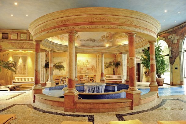 Erlebnishotel Colosseo - Pooleinstieg