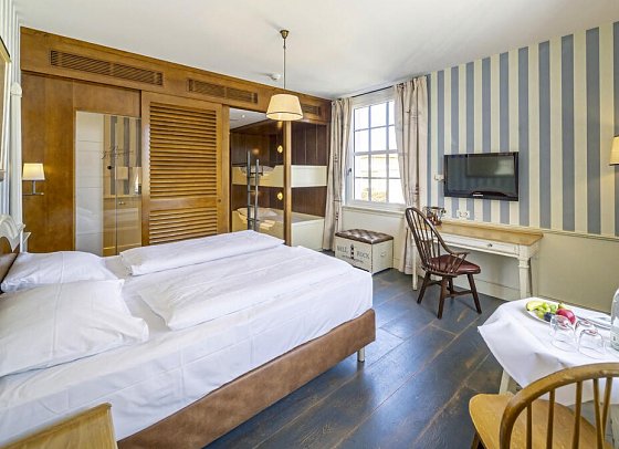 Erlebnishotel Bell Rock - Wohnbeispiel Standardzimmer (Zimmercodierungen DB1, EB1, TB1, RB1, DX1, EX1, TX1, RX1, DX2, EX2, TX2, RX2, DS3, ES3, TS3, RS3, FB1, FX1, FX2, FX3, XB1, XB2, XB3 & XB4)