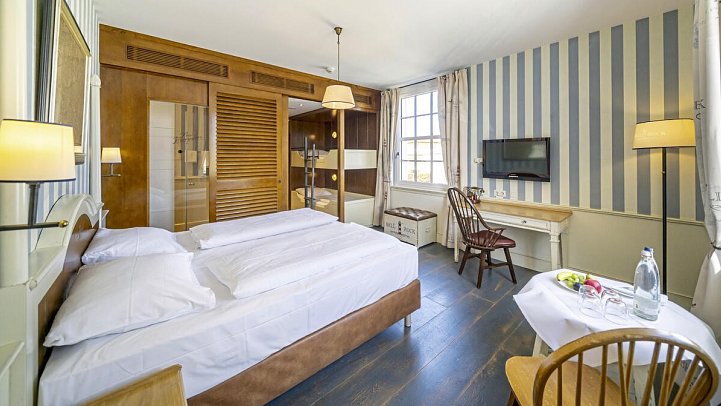 Erlebnishotel Bell Rock - Wohnbeispiel Standardzimmer (Zimmercodierungen DB1, EB1, TB1, RB1, DX1, EX1, TX1, RX1, DX2, EX2, TX2, RX2, DS3, ES3, TS3, RS3, FB1, FX1, FX2, FX3, XB1, XB2, XB3 & XB4)