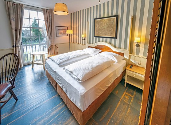 Erlebnishotel Bell Rock - Wohnbeispiel Standardzimmer (Zimmercodierungen DB1, EB1, TB1, RB1, DX1, EX1, TX1, RX1, DX2, EX2, TX2, RX2, DS3, ES3, TS3, RS3, FB1, FX1, FX2, FX3, XB1, XB2, XB3 & XB4)