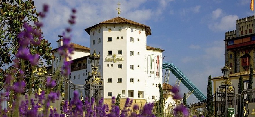 Erlebnishotel Santa Isabel - Außenansicht 2