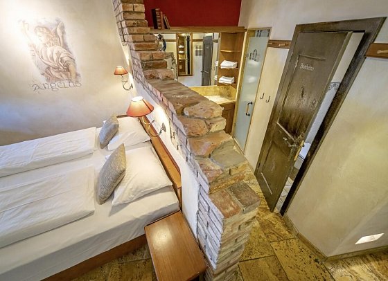 Erlebnishotel Santa Isabel - Wohnbeispiel Standardzimmer (Zimmercodierungen DB1, EB1, TB1, RB1, DX1, EX1, TX1, RX1, DX2, EX2, TX2, RX2, DS3, ES3, TS3, RS3, FB1, FX1, FX2, FX3, DB2, EB2, TB2 & RB2)