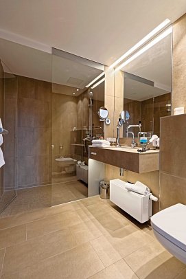 Hotel zur Malzmühle - Beispiel Bad Doppelzimmer Standard (Zimmercodierung DG1)