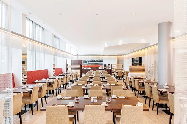 NH Collection Köln Mediapark