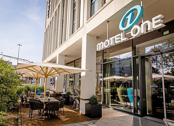 Motel One Köln-Altstadt – inkl. Handball-Ticket WM 2027