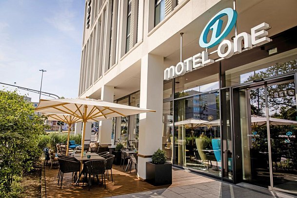 Motel One Köln-Altstadt – inkl. Handball-Ticket WM 2027