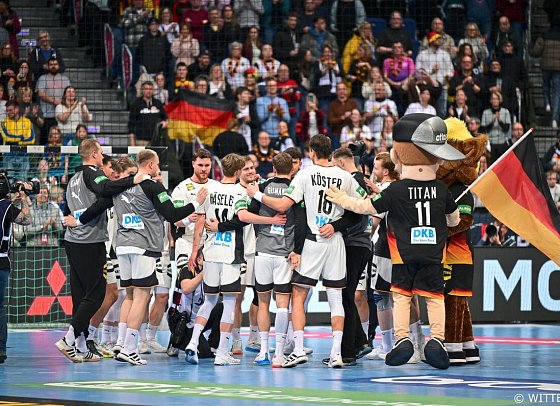 Motel One Köln-Altstadt – inkl. Handball-Ticket WM 2027