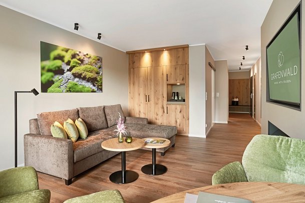 Sporthotel Grafenwald - Wohnbeispiel Suite Komfort Deluxe (Zimmercodierungen WD1 & WD2)