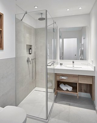 Sporthotel Grafenwald - Wohnbeispiel Suite Komfort Deluxe (Zimmercodierungen WD1 & WD2)