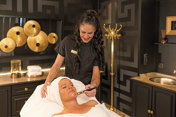 Victor's Residenz-Hotel Schloss Berg