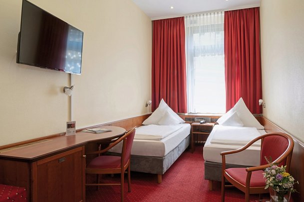 Hotel Amberger - Wohnbeispiel Doppelzimmer (Zimmercodierung DB1)