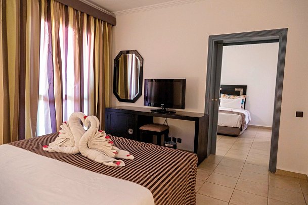 Rose Aquaparc - Wohnbeispiel Familienzimmer (Zimmercodierung FB1)