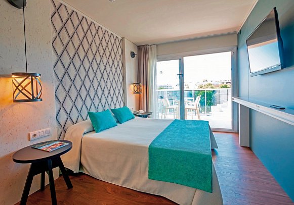 Golden Donaire Beach - Wohnbeispiel Familienzimmer (Zimmercodierung FB1)