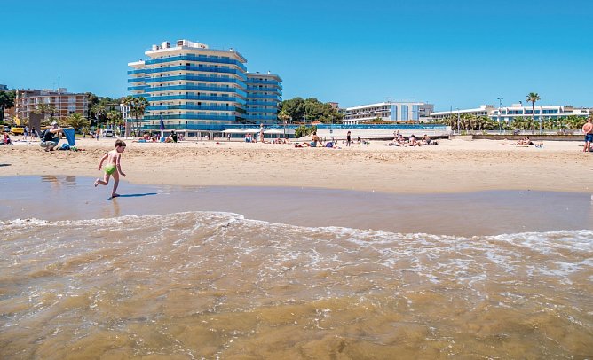 Golden Donaire Beach