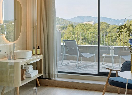ME Sitges Terramar - Wohnbeispiel Doppelzimmer Always ME Gartenblick (Zimmercodierung D1G)