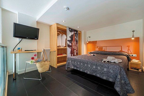 Estival Park Silmar - Wohnbeispiel Doppelzimmer Duplex (Zimmercodierung DB1)