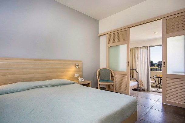 Niriides - Wohnbeispiel Familienzimmer (Zimmercodierung FB1)