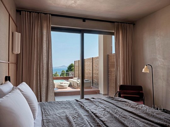 Sentido Port Royal Villas & Spa - Wohnbeispiel Suite Deluxe seitl. Meerblick (Zimmercodierung WDN)