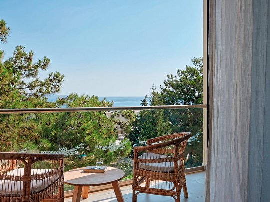 Sentido Port Royal Villas & Spa - Wohnbeispiel Bungalow Superior seitl. Meerblick (Zimmercodierung BSN)